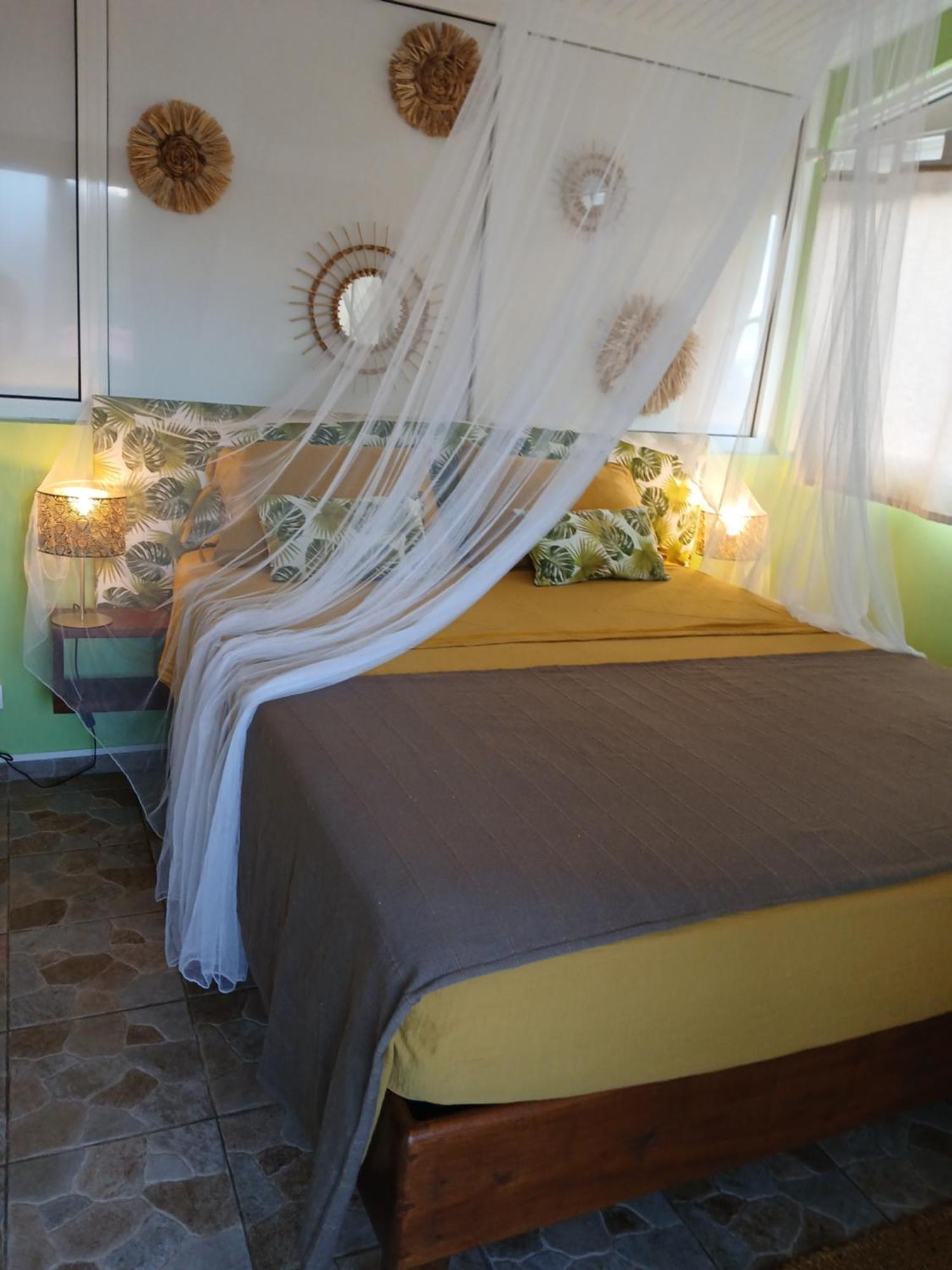 Maisonnette Atypique Au Coeur De La Martinique Riviere-Salee Dış mekan fotoğraf